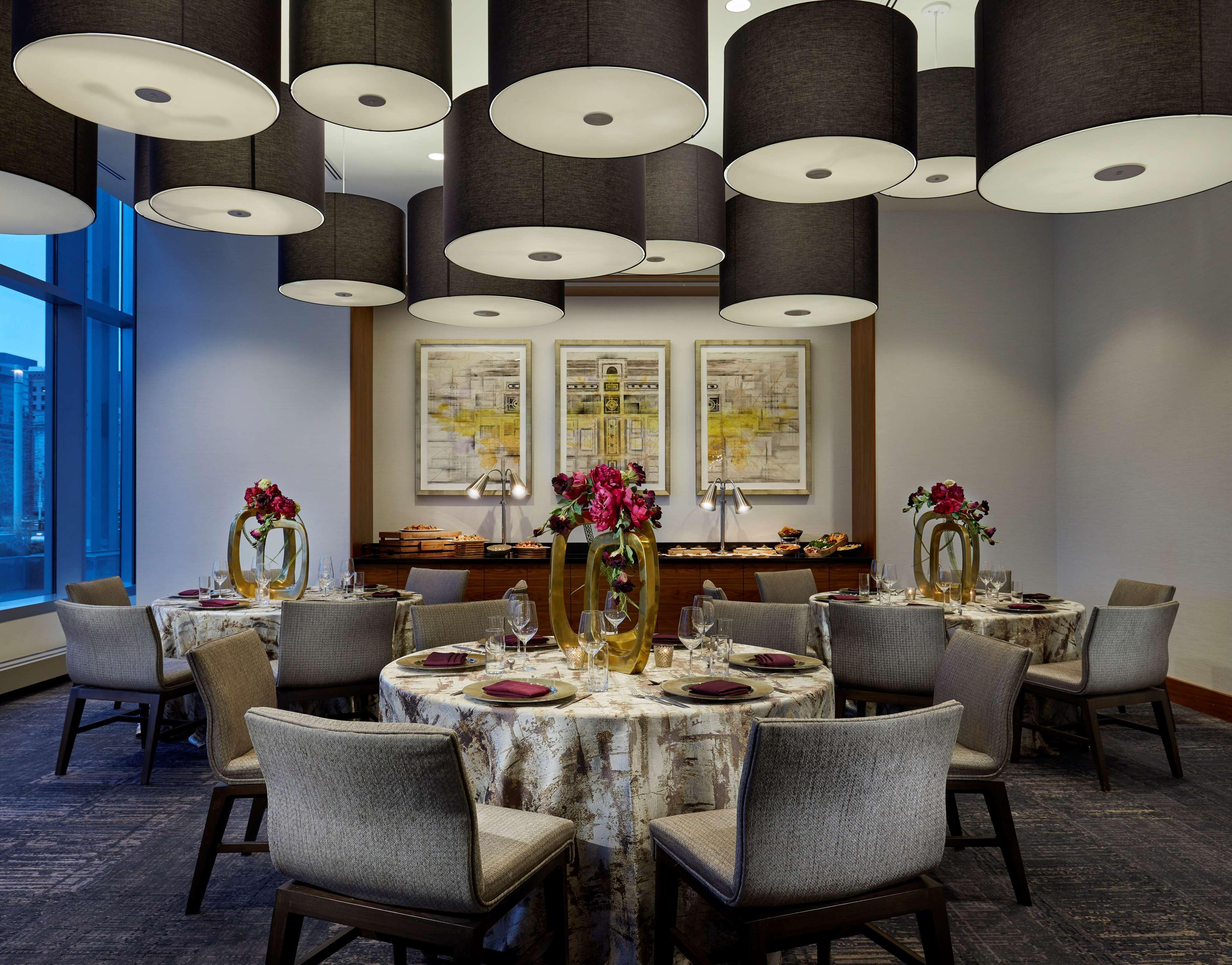 Hilton Cleveland Downtown Otel Dış mekan fotoğraf
